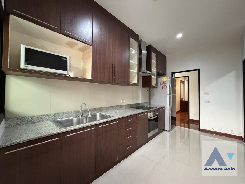 8  3 br Apartment for rent and sale in Sukhumvit ,Bangkok BTS Phrom Phong at Glorious outdoor area AA46087