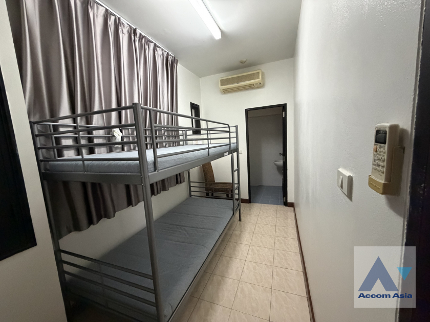 19  3 br Apartment for rent and sale in Sukhumvit ,Bangkok BTS Phrom Phong at Glorious outdoor area AA46087