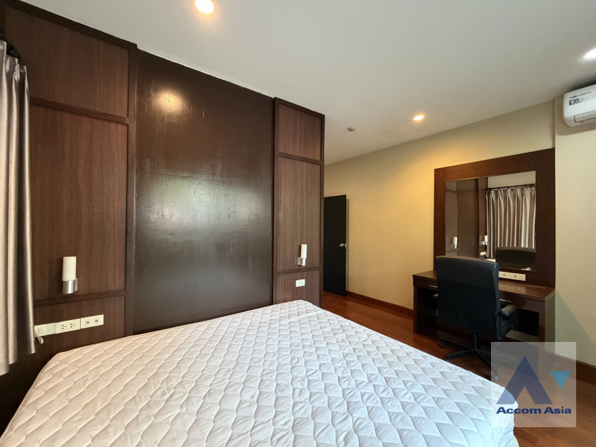 18  3 br Apartment for rent and sale in Sukhumvit ,Bangkok BTS Phrom Phong at Glorious outdoor area AA46087