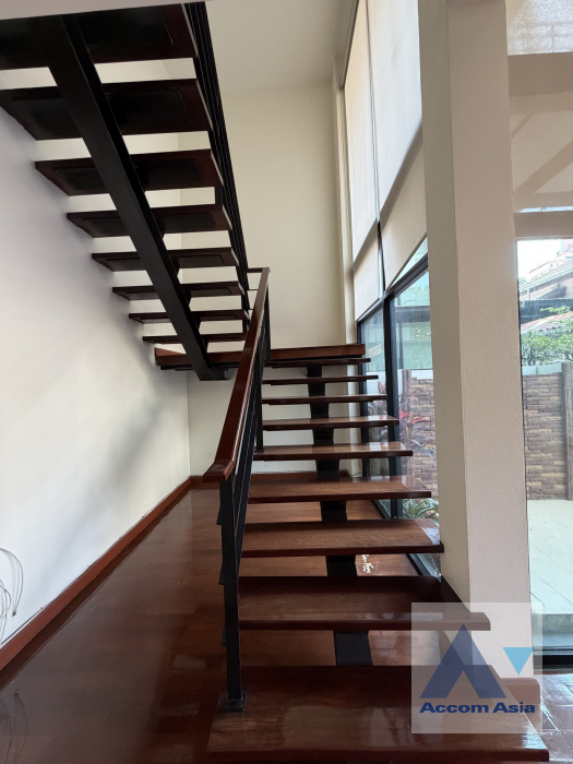 10  3 br Apartment for rent and sale in Sukhumvit ,Bangkok BTS Phrom Phong at Glorious outdoor area AA46087