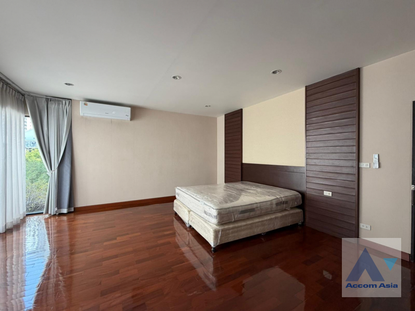 17  3 br Apartment for rent and sale in Sukhumvit ,Bangkok BTS Phrom Phong at Glorious outdoor area AA46087