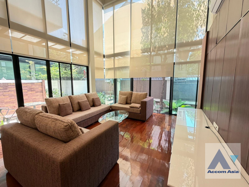  1  3 br Apartment for rent and sale in Sukhumvit ,Bangkok BTS Phrom Phong at Glorious outdoor area AA46087