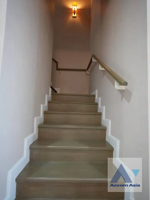 10  2 br Condominium for rent and sale in Sukhumvit ,Bangkok BTS Thong Lo at The Crest Sukhumvit 34 AA46091