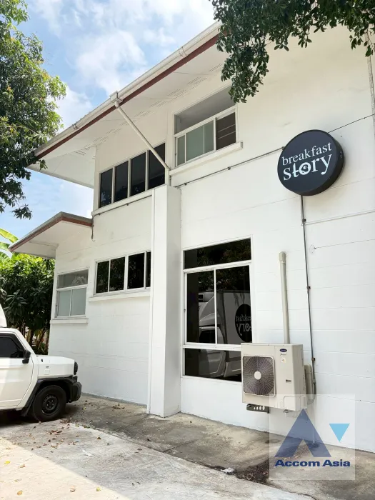 16  4 br House for rent and sale in Sukhumvit ,Bangkok  AA46093