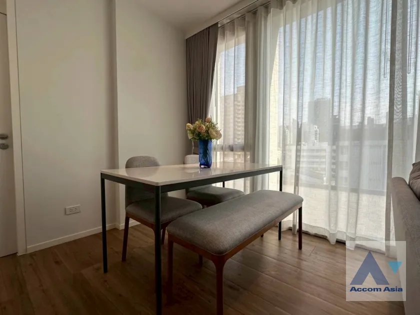 unit 2 Bedrooms  Apartment For Rent in Sukhumvit, Bangkok  near BTS Thong Lo (AA46096)