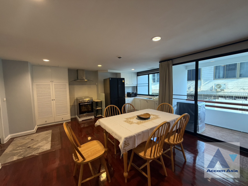  1  2 br Condominium For Rent in Ploenchit ,Bangkok BTS Ploenchit at La Maison Ruamrudee AA46097