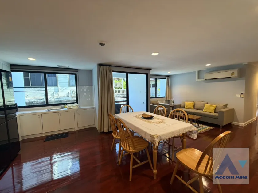  La Maison Ruamrudee Condominium  2 Bedroom for Rent BTS Ploenchit in Ploenchit Bangkok