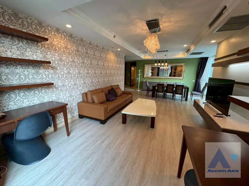  2  2 br Condominium for rent and sale in Ploenchit ,Bangkok BTS Ratchadamri at The Rajdamri AA46098