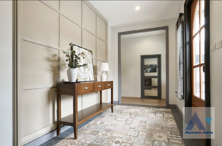 11  4 br House for rent and sale in Pattanakarn ,Bangkok ARL Ramkhamhaeng AA46103