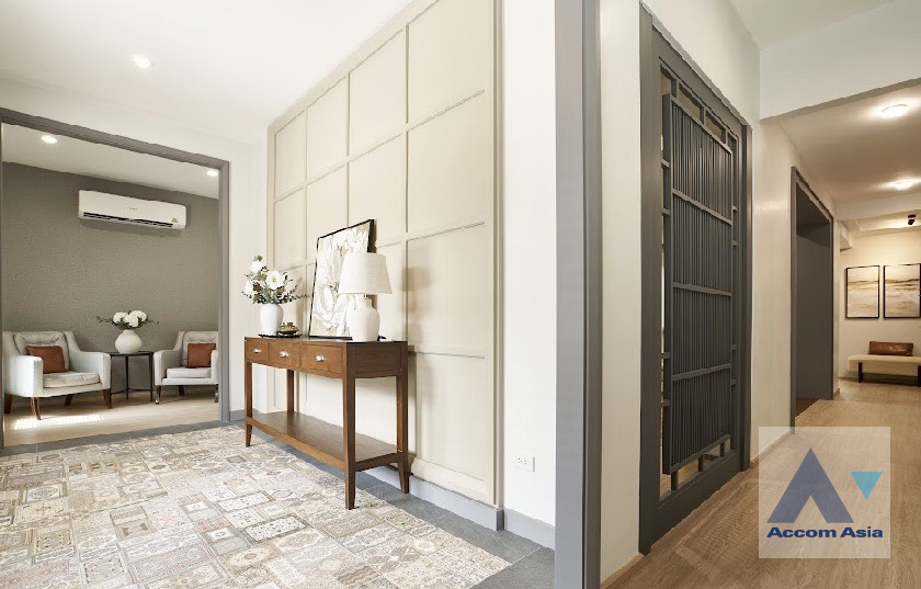 9  4 br House for rent and sale in Pattanakarn ,Bangkok ARL Ramkhamhaeng AA46103