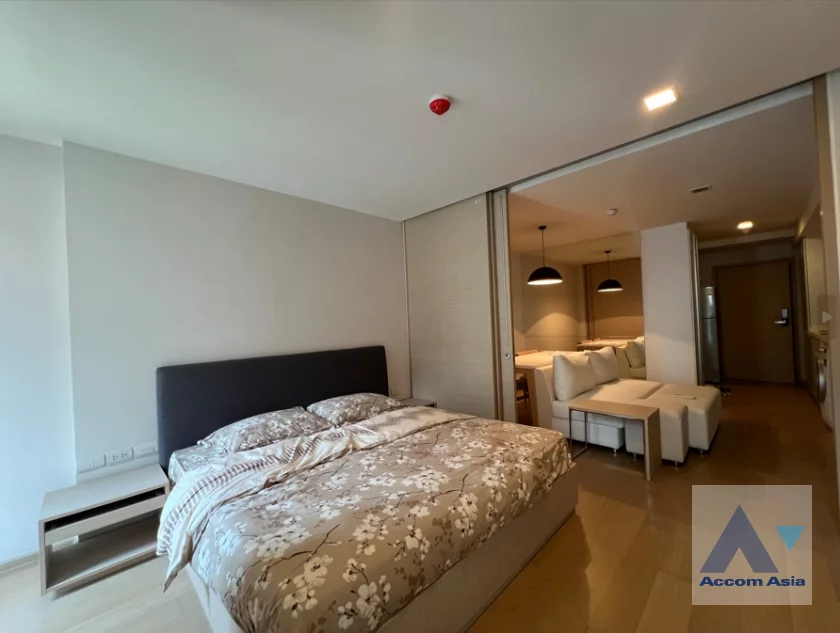  1  1 br Condominium For Sale in Sukhumvit ,Bangkok BTS Thong Lo at LIV @ 49 AA46107