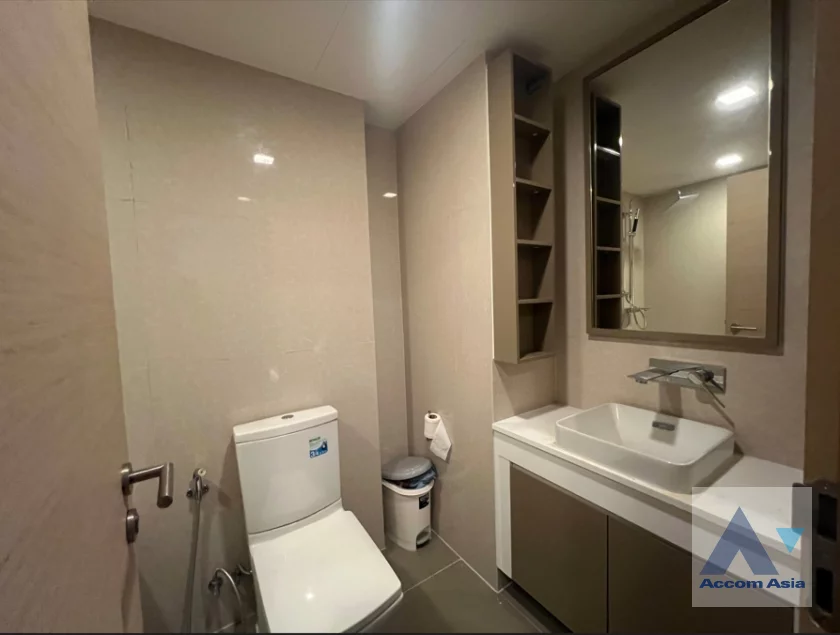 6  1 br Condominium For Sale in Sukhumvit ,Bangkok BTS Thong Lo at LIV @ 49 AA46107