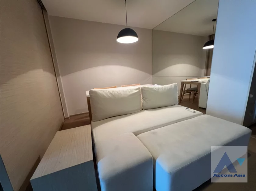  1  1 br Condominium For Sale in Sukhumvit ,Bangkok BTS Thong Lo at LIV @ 49 AA46107