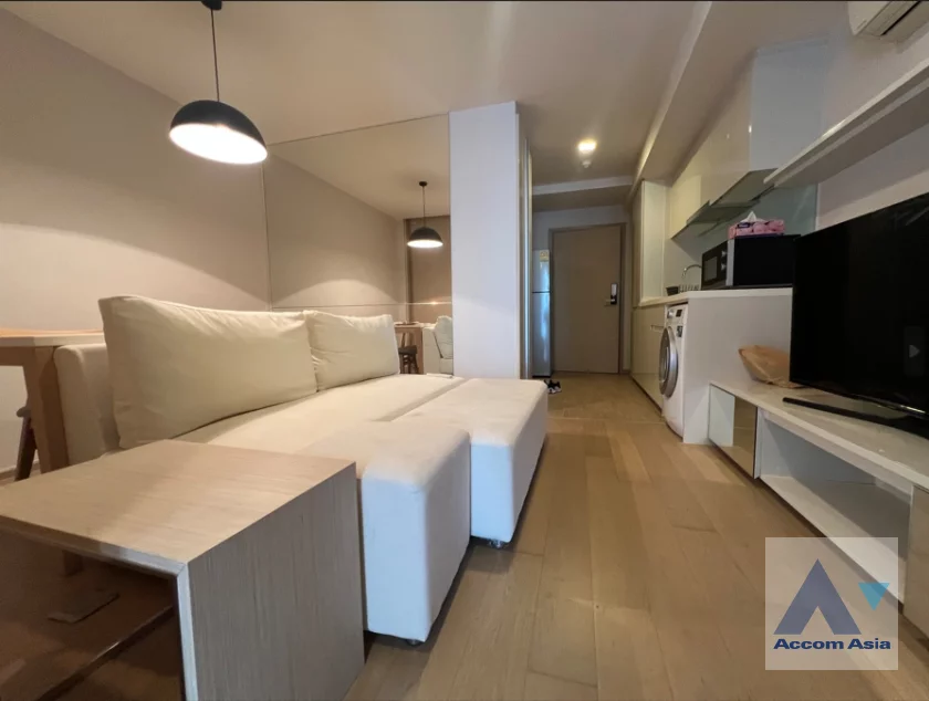  2  1 br Condominium For Sale in Sukhumvit ,Bangkok BTS Thong Lo at LIV @ 49 AA46107