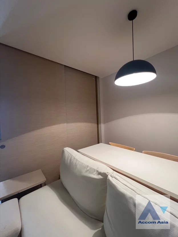 4  1 br Condominium For Sale in Sukhumvit ,Bangkok BTS Thong Lo at LIV @ 49 AA46107