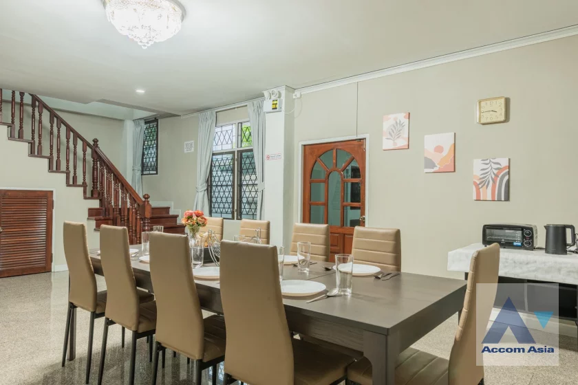 5  7 br House For Rent in Lat Phrao ,Bangkok MRT Lat Phrao 83 AA46108