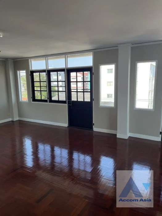 25  7 br House For Rent in Lat Phrao ,Bangkok MRT Lat Phrao 83 AA46108