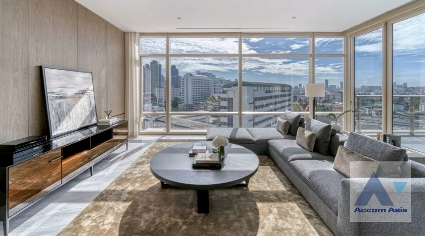 unit 1 Bedroom  Condominium For Sale in Sathorn, Bangkok  near BTS Saphan Taksin (AA46115)