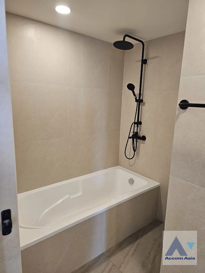 13  4 br Condominium For Rent in Sukhumvit ,Bangkok MRT Sukhumvit - BTS Asok at Las Colinas AA46116