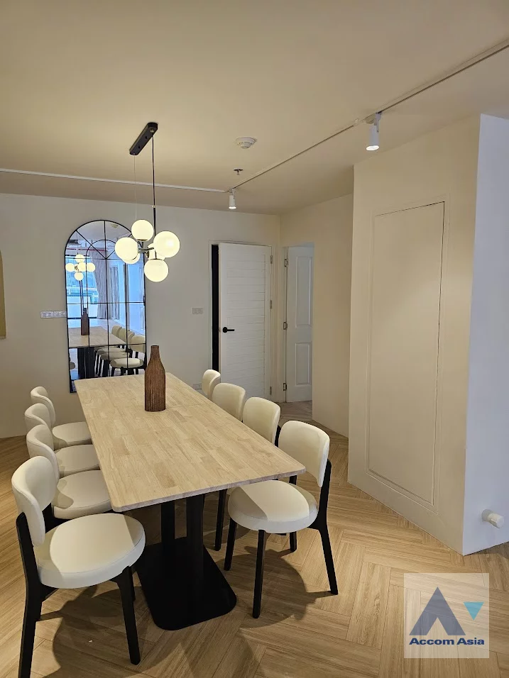 4  4 br Condominium For Rent in Sukhumvit ,Bangkok MRT Sukhumvit - BTS Asok at Las Colinas AA46116