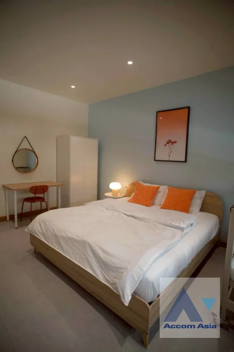 8  4 br Townhouse for rent and sale in Sukhumvit ,Bangkok  AA46119