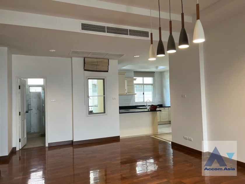 4  3 br Condominium For Sale in Sathorn ,Bangkok MRT Lumphini at Baan Nunthasiri AA46127