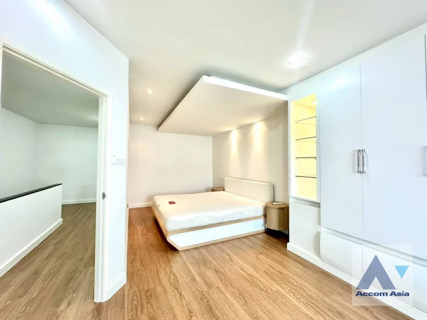 17  3 br House For Rent in Sukhumvit ,Bangkok BTS On Nut at Sukhumvit Garden City AA46131