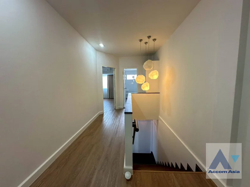 10  3 br House For Rent in Sukhumvit ,Bangkok BTS On Nut at Sukhumvit Garden City AA46131