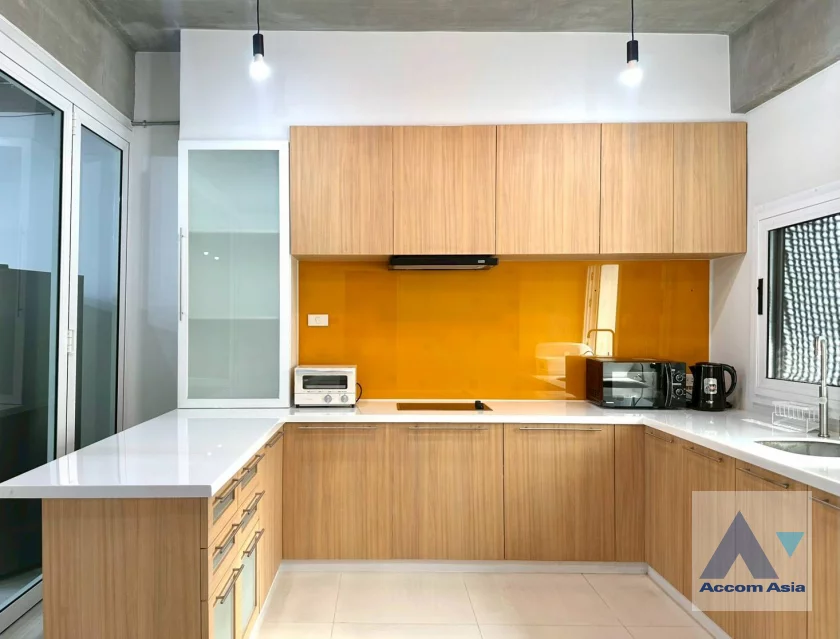 8  3 br House For Rent in Sukhumvit ,Bangkok BTS On Nut at Sukhumvit Garden City AA46131