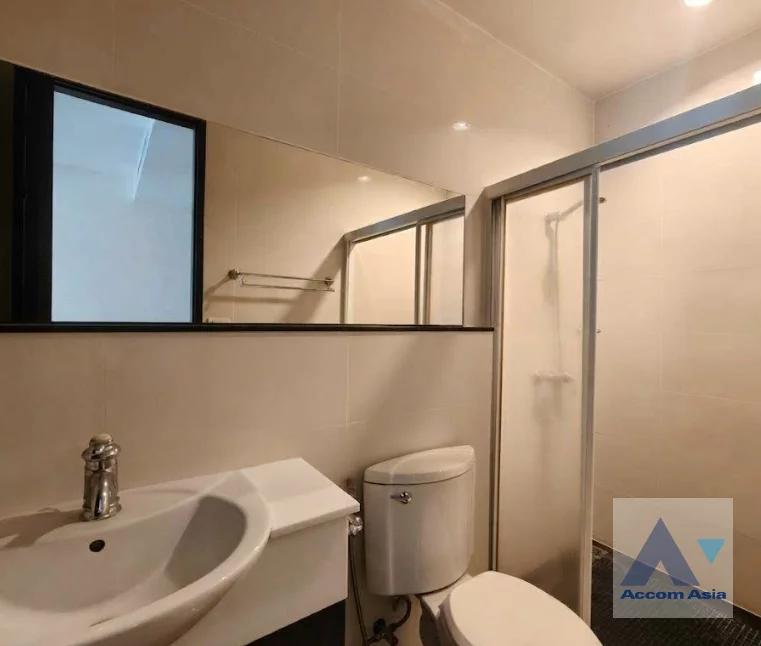 12  2 br Condominium For Rent in Ploenchit ,Bangkok BTS Chitlom at The Address Chidlom AA46135