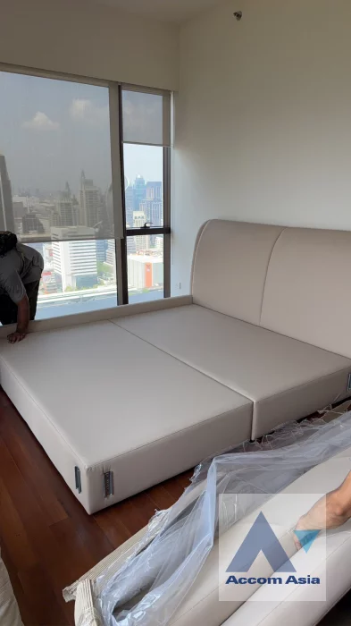 7  2 br Condominium for rent and sale in Ploenchit ,Bangkok BTS Ratchadamri at Hansar Residence AA46136