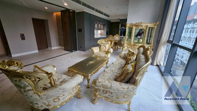 unit 2 Bedrooms  Condominium For Rent in Sukhumvit, Bangkok  near BTS Thong Lo (AA46139)