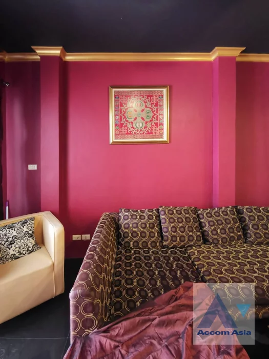 5  3 br Townhouse for rent and sale in Sathorn ,Bangkok BRT Wat Priwat - BRT Wat Dan at Baan Klang Krung Grande Vienna Rama 3 AA46141