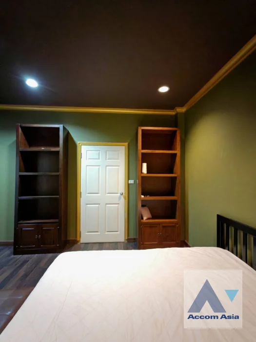 9  3 br Townhouse for rent and sale in Sathorn ,Bangkok BRT Wat Priwat - BRT Wat Dan at Baan Klang Krung Grande Vienna Rama 3 AA46141