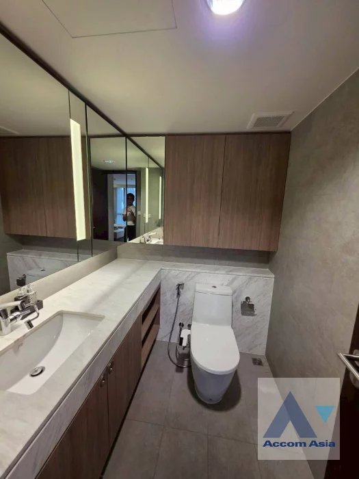 16  1 br Apartment for rent and sale in Sukhumvit ,Bangkok BTS Phrom Phong at Modern Apartment AA46147