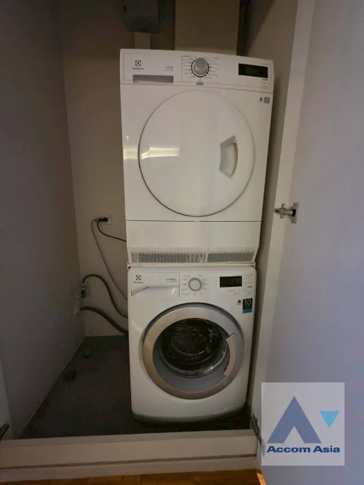 8  1 br Apartment for rent and sale in Sukhumvit ,Bangkok BTS Phrom Phong at Modern Apartment AA46147