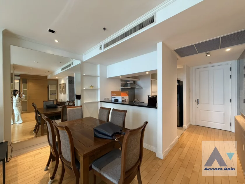  1  2 br Condominium For Rent in Ploenchit ,Bangkok BTS Ploenchit at Athenee Residence AA46148