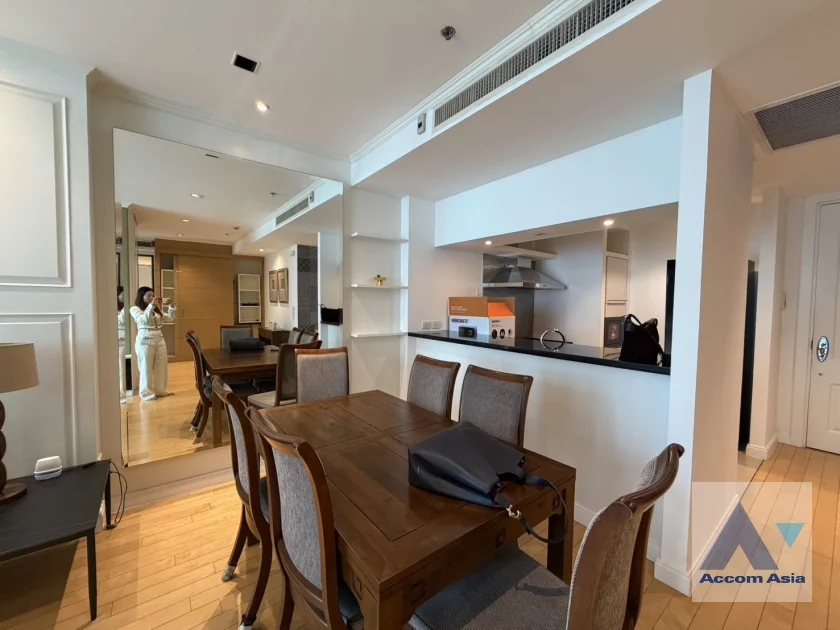 4  2 br Condominium For Rent in Ploenchit ,Bangkok BTS Ploenchit at Athenee Residence AA46148