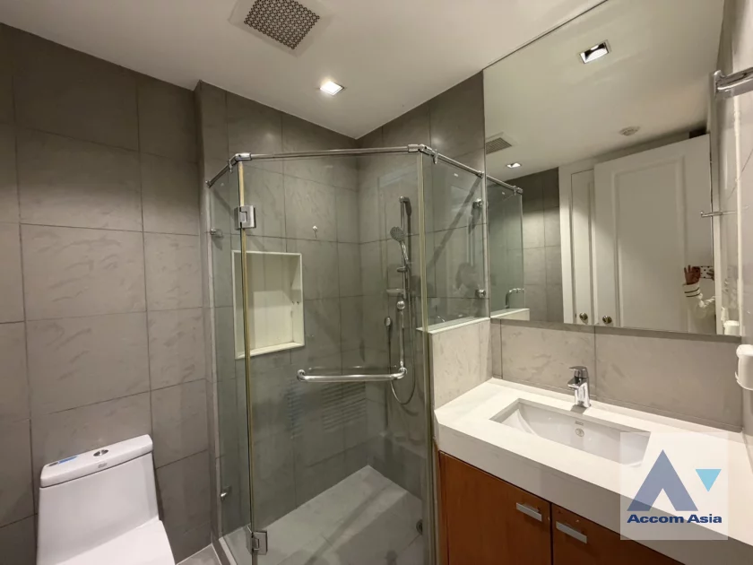 12  2 br Condominium For Rent in Ploenchit ,Bangkok BTS Ploenchit at Athenee Residence AA46148