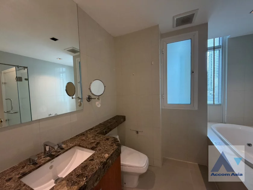 16  2 br Condominium For Rent in Ploenchit ,Bangkok BTS Ploenchit at Athenee Residence AA46148