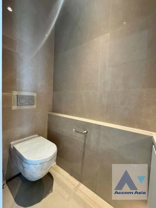 14  2 br Condominium For Rent in Samutprakan ,Samutprakan BTS Bang Na at Mulberry Grove The Forestias Condominiums AA46154