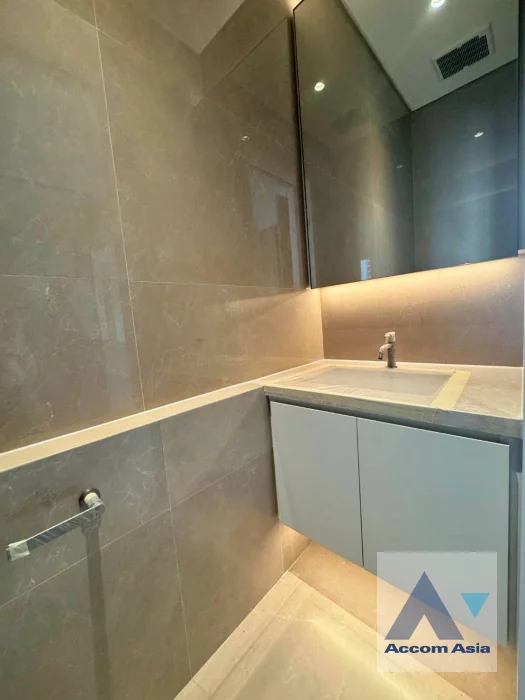 13  2 br Condominium For Rent in Samutprakan ,Samutprakan BTS Bang Na at Mulberry Grove The Forestias Condominiums AA46154