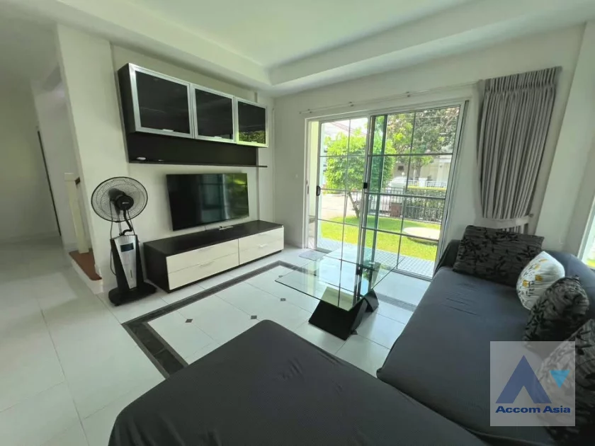  2  3 br House For Rent in Pattanakarn ,Bangkok ARL Ban Thap Chang at Mantana Onnut-Wongwaen 1 AA46156