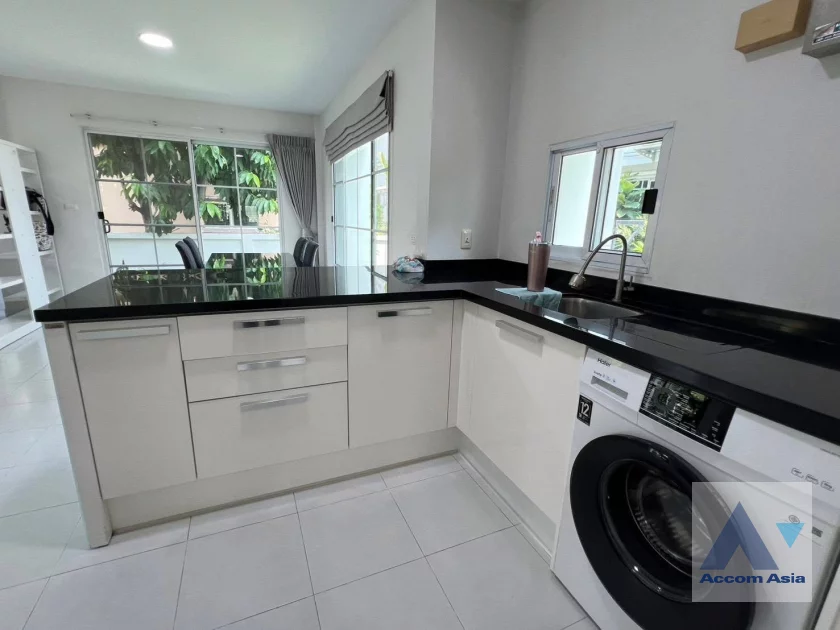 4  3 br House For Rent in Pattanakarn ,Bangkok ARL Ban Thap Chang at Mantana Onnut-Wongwaen 1 AA46156