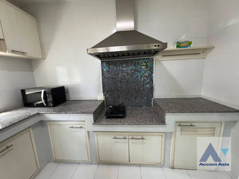 6  3 br House For Rent in Pattanakarn ,Bangkok ARL Ban Thap Chang at Mantana Onnut-Wongwaen 1 AA46156