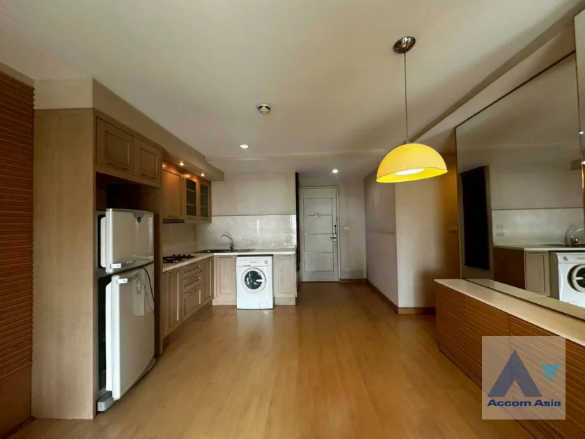 6  2 br Condominium For Sale in Sukhumvit ,Bangkok BTS Ekkamai at The Bangkok Sukhumvit 61 AA46157