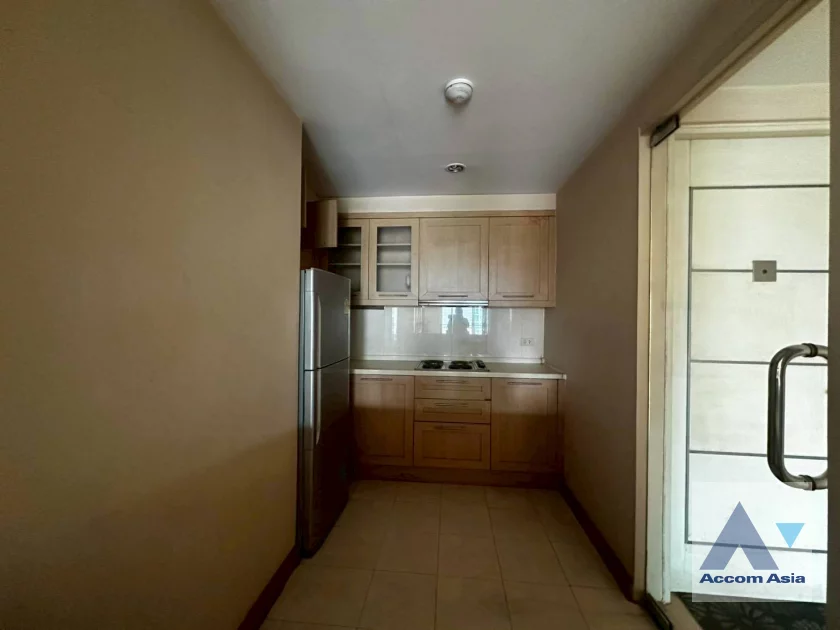 6  2 br Condominium For Sale in Sukhumvit ,Bangkok BTS Ekkamai at The Bangkok Sukhumvit 61 AA46158