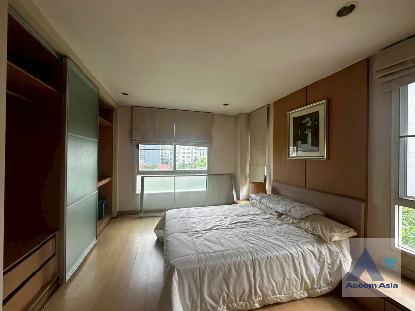 8  2 br Condominium For Sale in Sukhumvit ,Bangkok BTS Ekkamai at The Bangkok Sukhumvit 61 AA46158