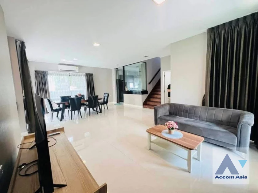 1  4 br House For Rent in Samutprakan ,Samutprakan  at  Mantana (Srinakarin–Bangna) AA46161