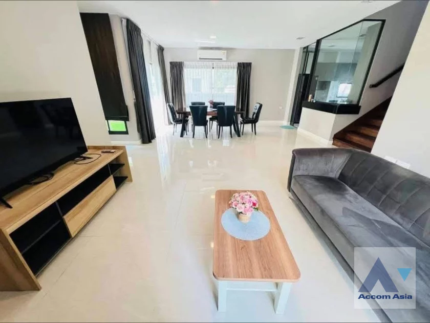 9  4 br House For Rent in Samutprakan ,Samutprakan  at  Mantana (Srinakarin–Bangna) AA46161